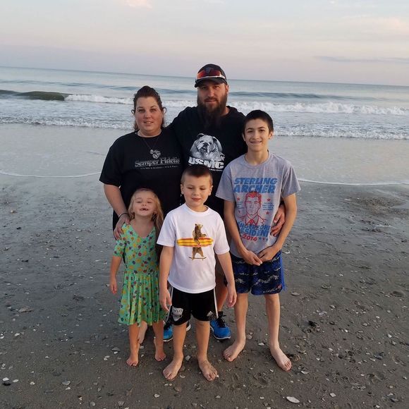 Meet your Posher, Rob - Picture 1 of 1